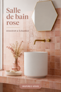 Salle de bain rose avec des accents modernes et chaleureux